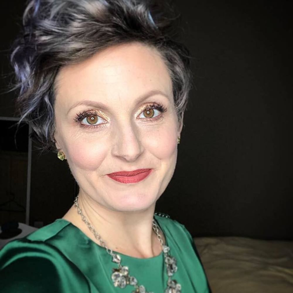 Meet your Posher, Christine